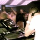 Dave Fogg - Roll With The Click
