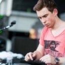 Hardwell & W&W vs. Major Lazer vs. Ummet Ozcan & DJ Chost - Jumper Watch Out For Airport (Vadim Arambi Mashup)