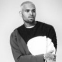 Chris Brown - Loyal