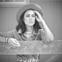 Grace Askew - Adobe Red ()