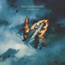 Nils Hoffmann, Panama - Far Behind