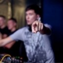 Monoloop vs. John Dahlback - Get Roll