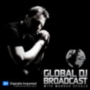 Markus Schulz & Justine Suissa vs. Cintra & Angelique - Perception & Expectations (Robbie B. Mashup)