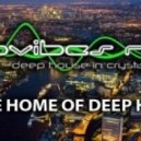 Victor Maximiliano - Deepvibes Radioshow March