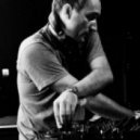 Alex M.O.R.P.H. vs. Cathy Burton - New York Out To Me