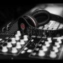 House Rockerz vs Tradelove - Rushing Somebody (Roudi Le Gran & Nielsen Mash Up)