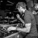Disclosure & Lost Kings vs. Cornflakes 3D - Latch (Ben Nicky Psy Headf**k)