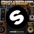 ERREAPE & BRAVO - Turn Up The Speaker