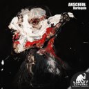 Anschein. - Joe Tiger Enters the Room