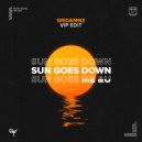 Cloonee Vs. Biscits - Sun Goes Down