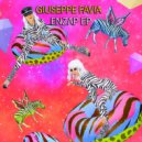 Giuseppe Favia - C\'Mon (Original mix)