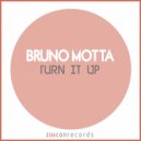 Bruno Motta, Shun Ward - Turn It Up