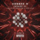 Ronnye M - Distorted
