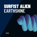 Surfist Alien - Ocean Reflections