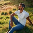 Total Relaxation & Harmonious Experiences & Nature's Sounds - The Gentle Hum Of Ease
