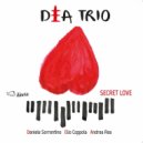 Dea Trio - Little peach