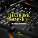 The Analogeeks - Dangerous Game (Original mix)
