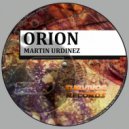 Martin Urdinez - The Valley (Club Mix)