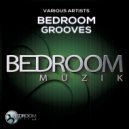 Dave (Italy) - Groove Bass (Original Mix)
