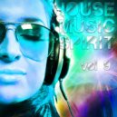 Domix - Rocking To The Beat (Domix Original Mix)