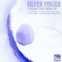 Silver Finger - Ribbed Stone