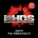 Max Enforcer & Frontliner - On The Go (Original Mix)