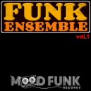 Milty Evans, Brian Boncher - Everybody\'s Looking (Original Mix)