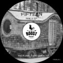 F.I.F.T.E.E.N - Mails