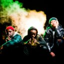 Emanuel Brown & Sarey Savy & Kingdow - Moves ()
