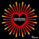 Poppy Baskcomb Ft. Jess Bays - Lovefool