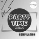 Ennzo Dias - Turn Up The Bass (Club Mix)