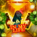 Alyze Di Singer - In My Life ()