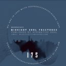MundaCafe - Boxed in void