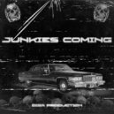 DISA PRODUCTION - JUNKIES COMING ()