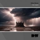 Mike Mooie - Queens